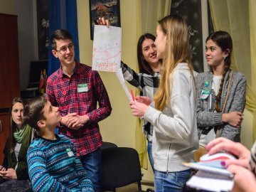 Лучан навчали турецької культури англійської мови