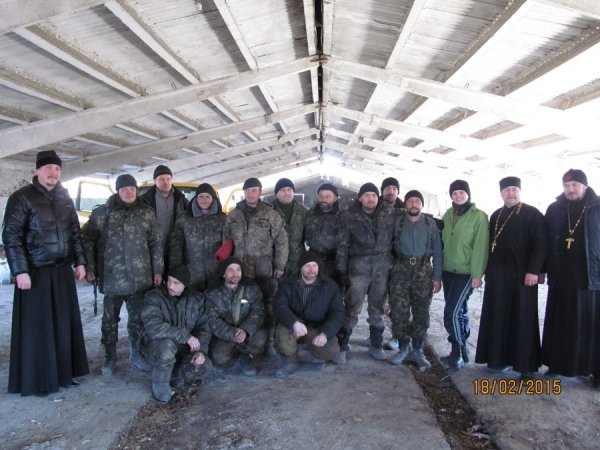 Волинські священики доставили допомогу бійцям на Схід. ФОТО