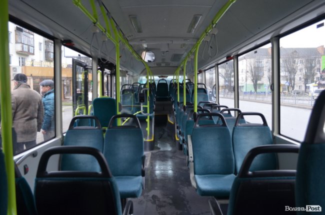  Ще три еко-автобуси курсуватимуть Луцьком від завтра, 15 грудня. ФОТО