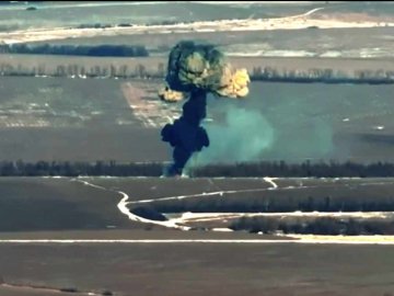 Воїни 14-ої бригади показали, як знищують ворожу техніку 