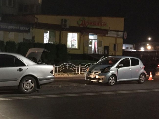 У Луцьку зіткнулися два легковики. ФОТО
