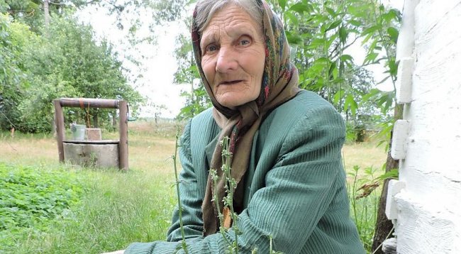 Бабуся з Волині отримала медаль від польського президента