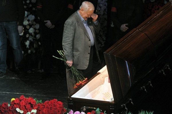 Похорон актора Паніна. ФОТО. ВІДЕО