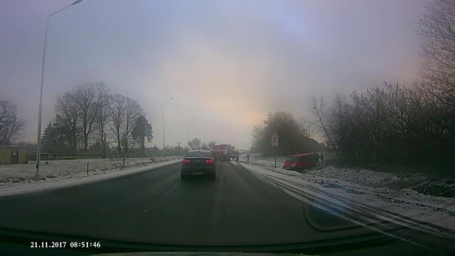 Аварія на Волині: дві автівки опинились у кюветі