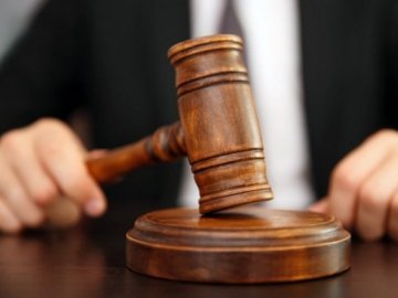 Волинський атовець виграв суд у чиновниці Держгеокадастру