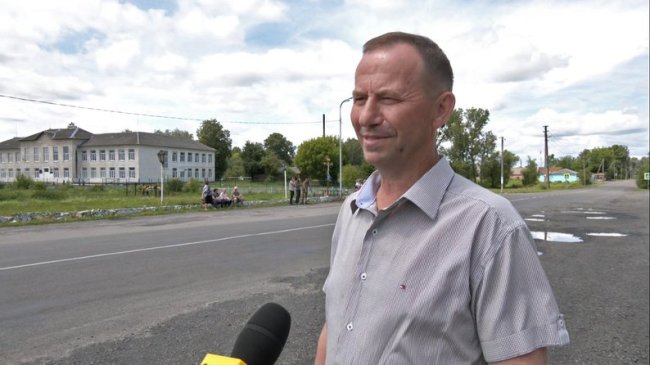 У рідному селі на Волині після трьох років полону зустріли 24-річного воїна. ВІДЕО