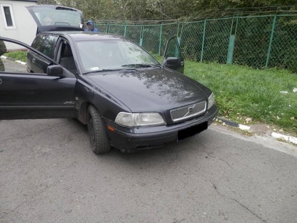 На Волині вилучили майже чотири кілограми бурштину. ФОТО