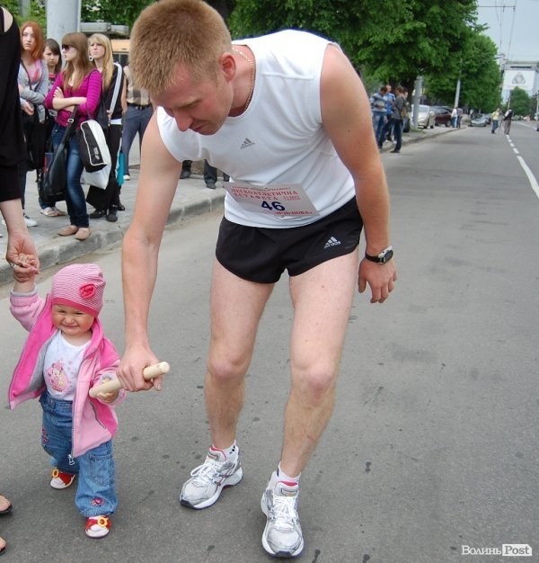 Естафету до Дня Перемоги виграли студенти «України»