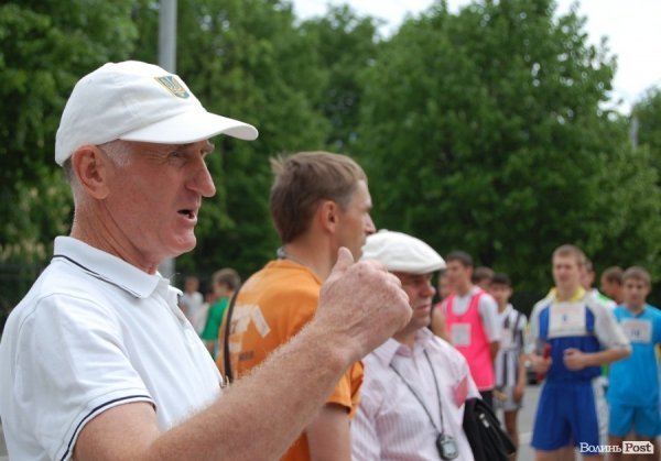 Естафету до Дня Перемоги виграли студенти «України»