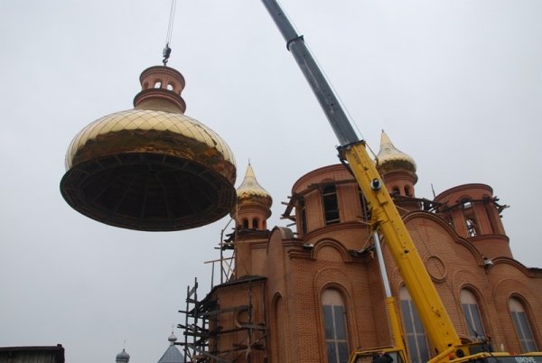 Луцький храм отримав новий купол. ФОТО. ВІДЕО