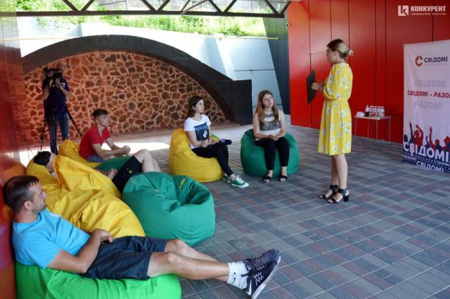 Молодих лучан запрошують до Школи менторства. ФОТО