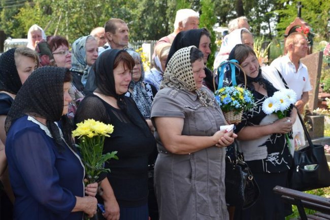 На Рівненщині перепоховали загиблого під Іловайськом бійця