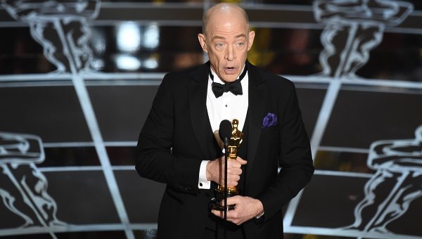 Джей Кей Сіммонс