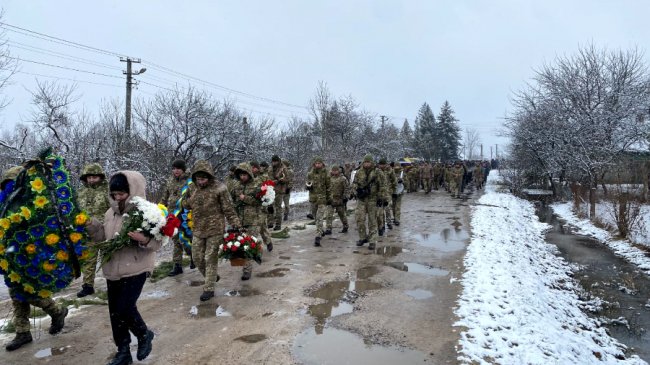 На Волині попрощалися із загиблим прикордонником Миколою Войтовичем