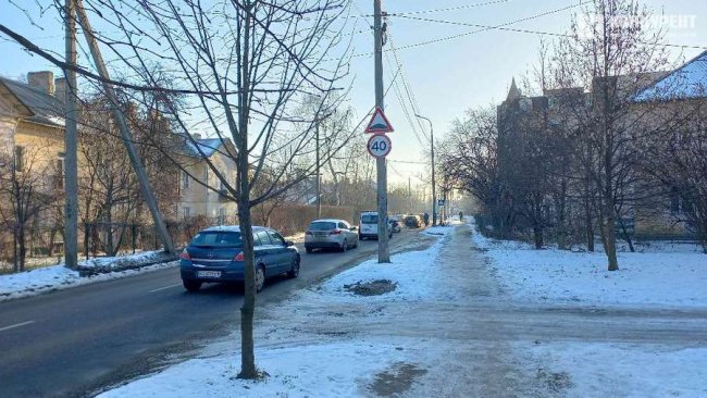 У Луцьку – ДТП на вулиці Огієнка. ФОТО