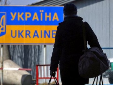 Без їжі і хворі на коронавірус: як у Польщі посередник кинув напризволяще українських заробітчан