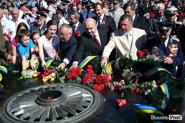 Георгіївські стрічки втрачають популярність? ФОТО