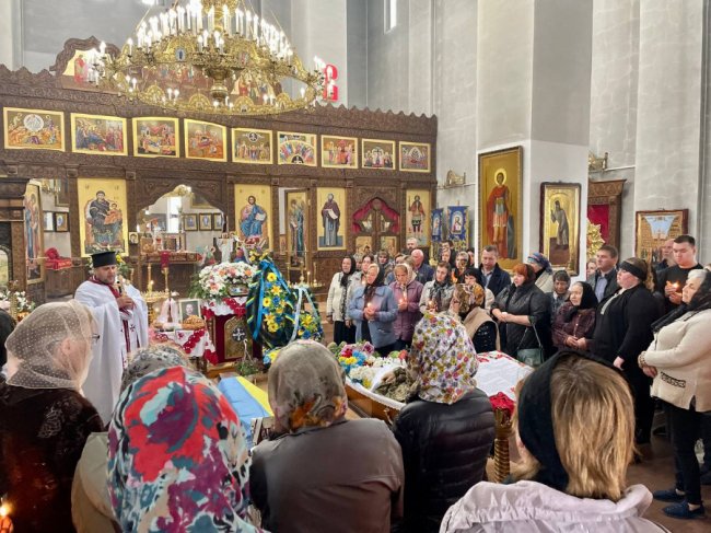 На Волині попрощалися із Героєм Зоряном Франчуком