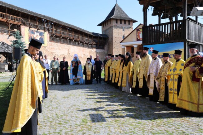 У Луцьку в День державності молилися за Україну