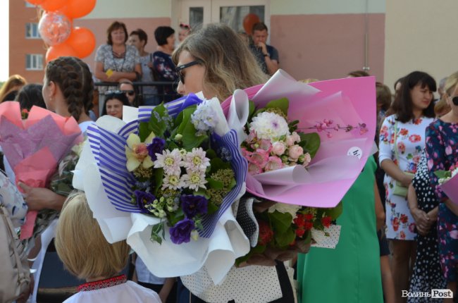 Під гаслом «Вперше»: луцька школа №27 відкрила свої двері. ФОТОРЕПОРТАЖ