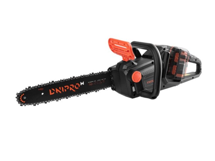 Ланцюгова акумуляторна пила: можливості й сфери застосування