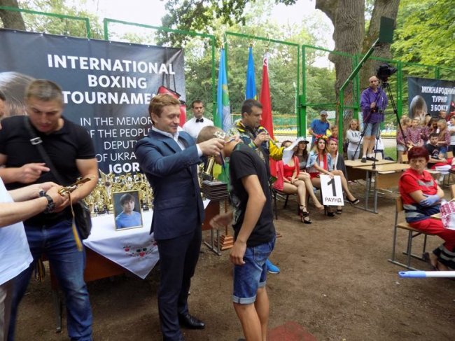У Любешові відбувся боксерський турнір, присвячений пам'яті Ігоря Єремєєва. ФОТО. ВІДЕО