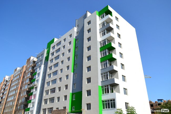 Фотозвіт із будівництва найяскравішого житлового комплексу Луцька*