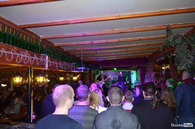 «З Луцьком завжди спекотно»: «Тінь Сонця» відіграли драйвовий концерт