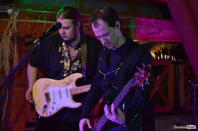 «З Луцьком завжди спекотно»: «Тінь Сонця» відіграли драйвовий концерт