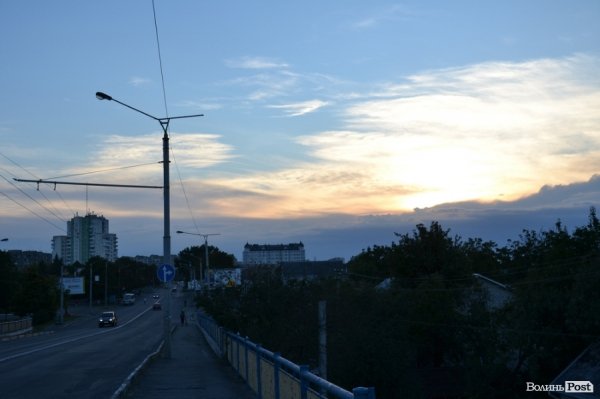 До Дня міста. Вечірній Луцьк. ФОТО