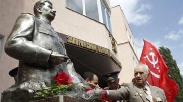 КПУ хоче встановити пам’ятник Сталіну у Луцьку