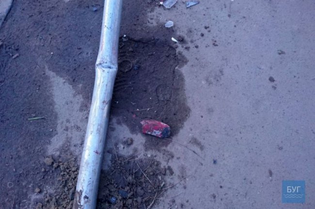 У місті на Волині п'яний «шумахер» збив дорожній знак. ФОТО