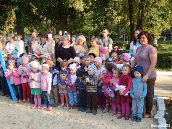 У луцькому садочку з’явився новий дитячий майданчик. ФОТО*