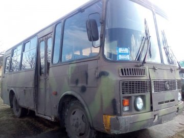 На Волинь  повернули шкільні автобуси з передової