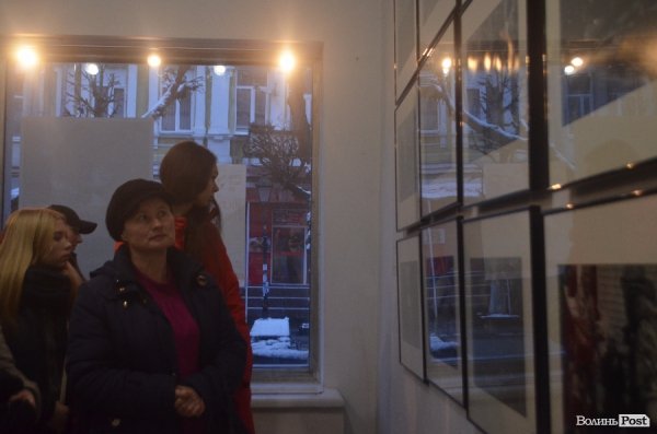 У Луцьку презентували виставку відомого фотографа-документаліста. ФОТО