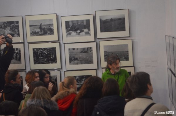 У Луцьку презентували виставку відомого фотографа-документаліста. ФОТО