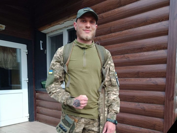 У громаді біля Луцька попрощалися з Героєм Владиславом Задворним