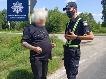 Не зрозуміли англійської і залили «дизель», а не бензин: на Волині у іноземця зламалося авто