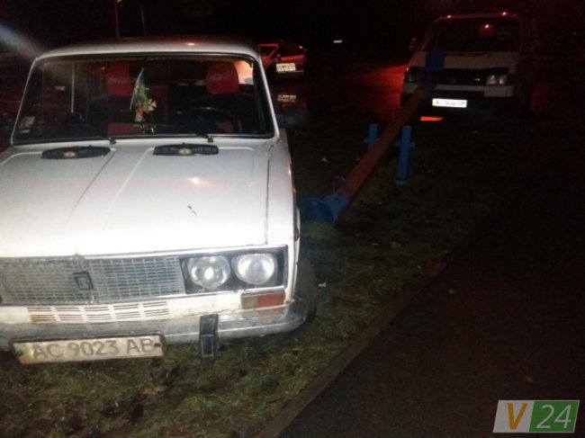 П'яний лучанин на авто «влетів» у дитячий майданчик