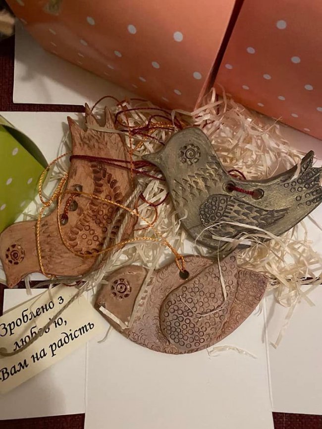 Школярі з Волині відправили подарунки дітям на Схід. ФОТО