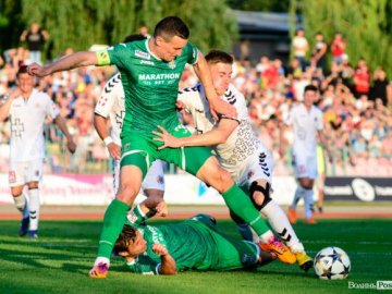 «Волинь» – «Карпати»: великий фотозвіт із нашумілого матчу