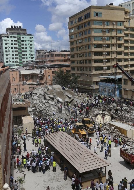 У Танзанії завалилася багатоповерхівка. ФОТО. ВІДЕО