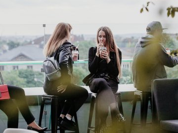 На що схожий Grand Central або з чим його порівнюють*