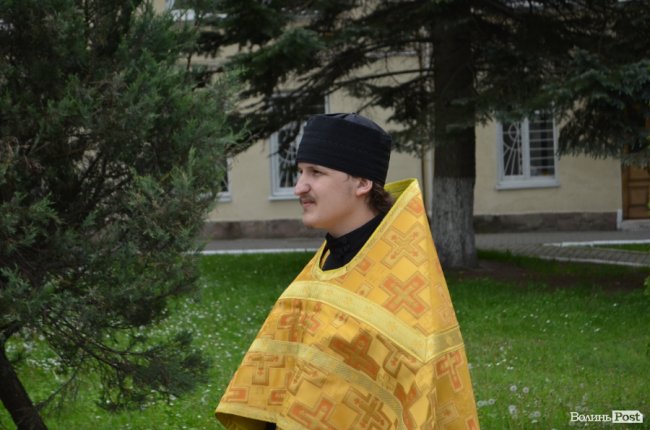 У Луцьку хресною ходою пройшли прихильники церкви Московського патріархату. ФОТО