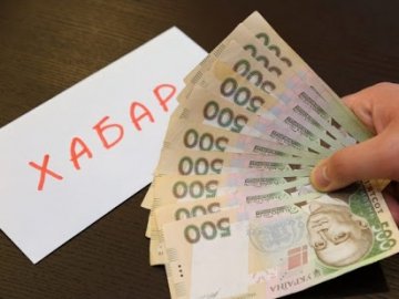 Двох волинян судитимуть за хабарі поліцейським