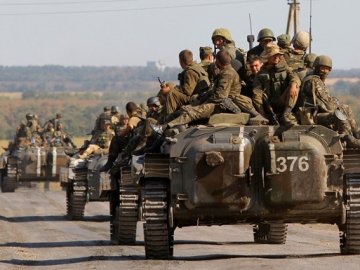 На Сході тривають бої: ЗСУ відбили 10 атак ворога