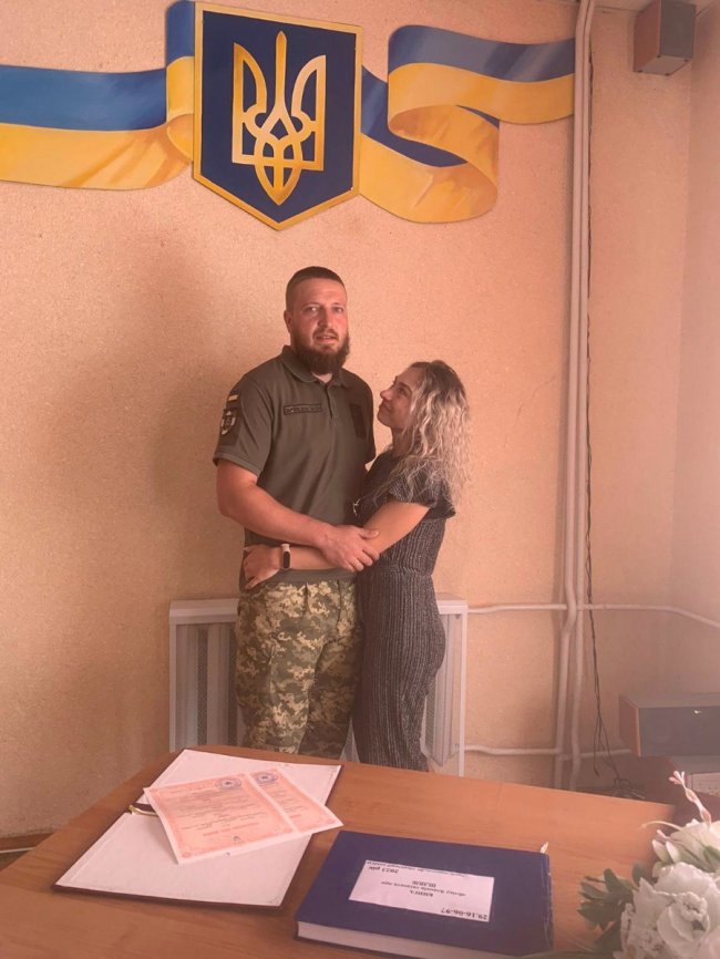 На Волині одружився військовий зі своєю коханою. ФОТО