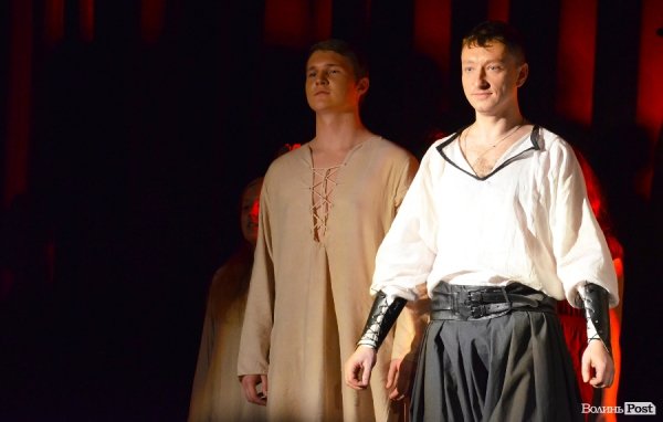 «Гармидер» у Луцьку показав революційні місяці в Україні. ФОТО. ВІДЕО