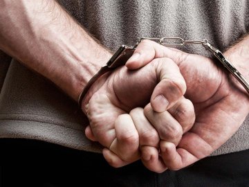 Волинянина за домашнє насильство заарештували на 8 діб