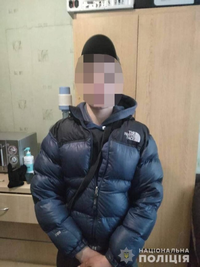 18-річні лучани пограбували фірму. ФОТО